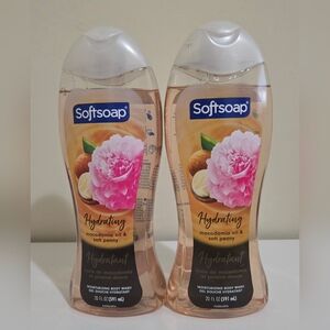 New Softsoap Hydrating Macadamia Oil & Soft Peony Body Wash Set (2 Bottles)